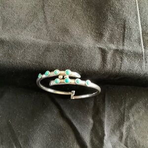 Sterling silver turquoise clamper bracelet